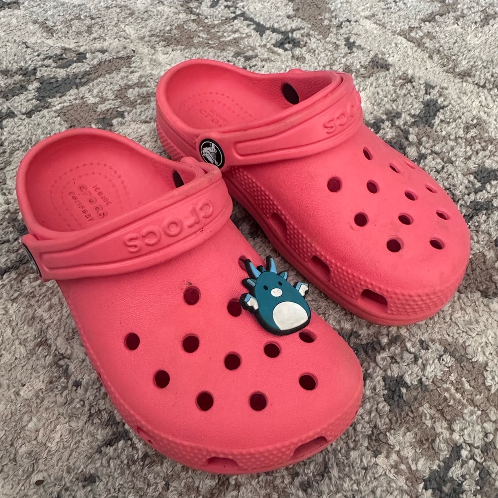 Crocs Kids Classic Clog - Peach colored